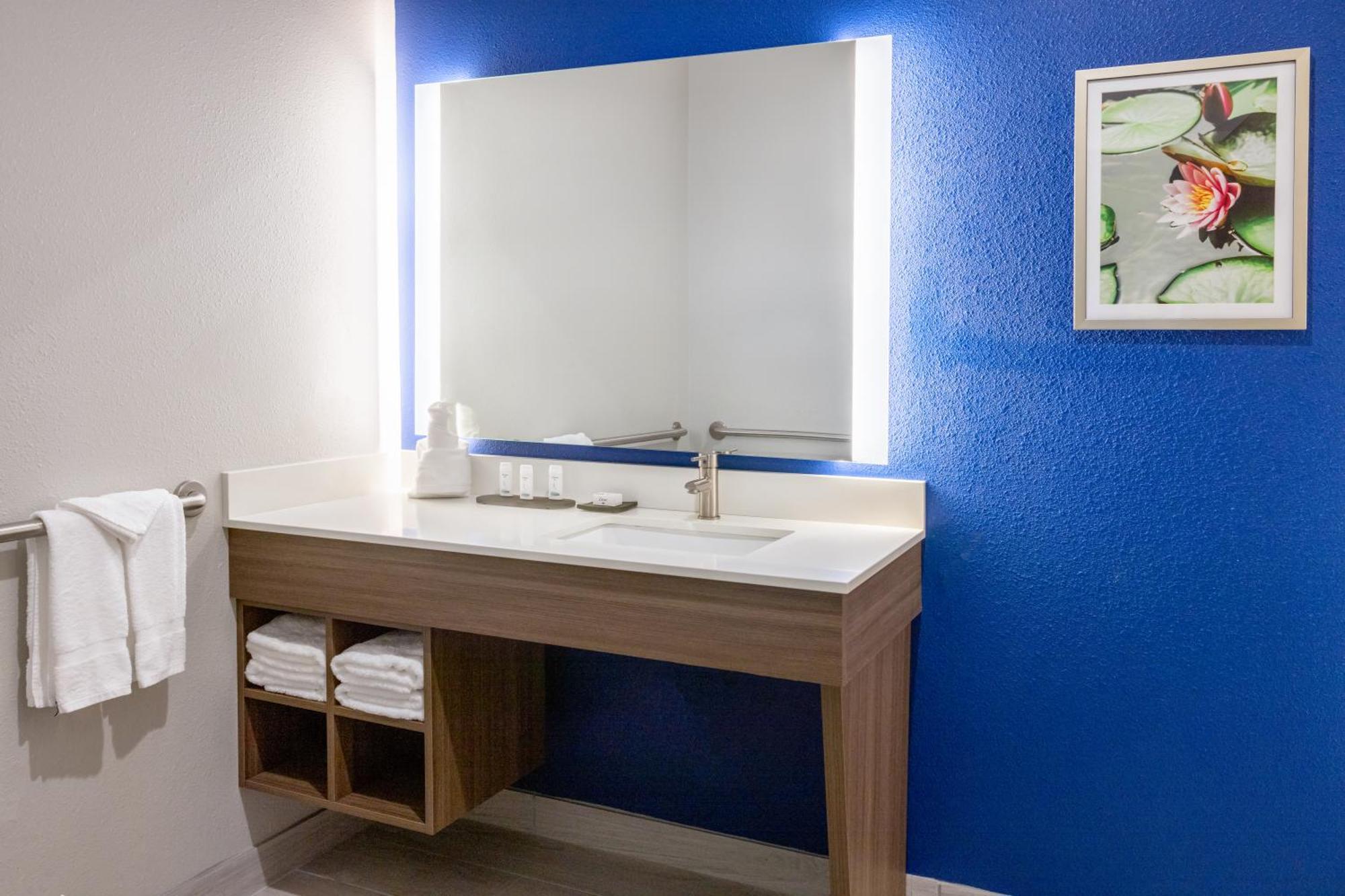 La Quinta Inn & Suites By Wyndham Valdosta Buitenkant foto