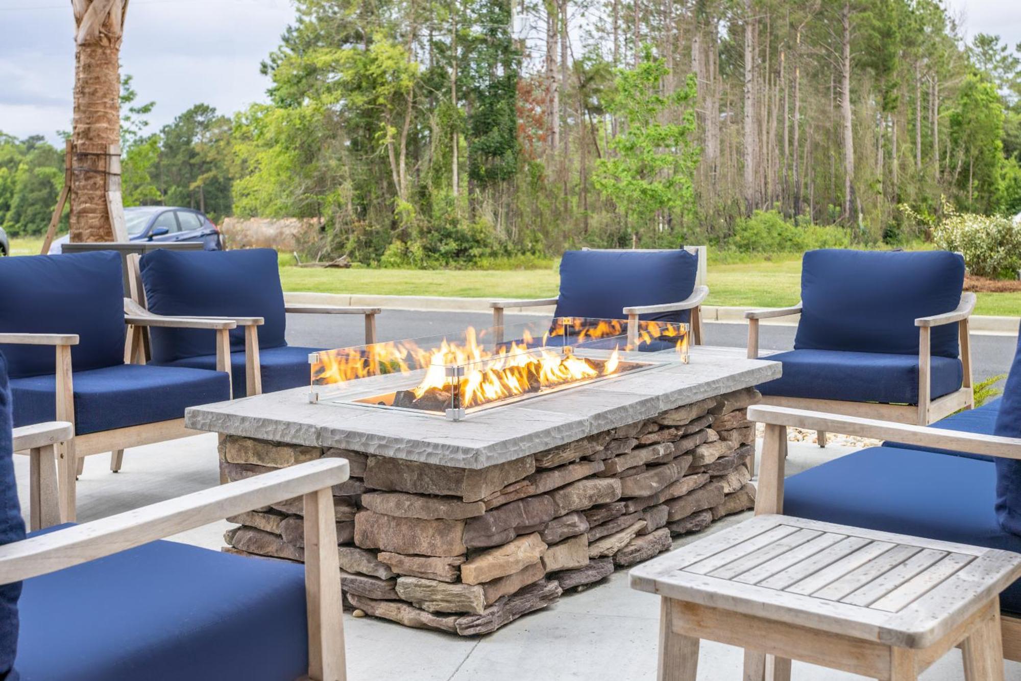 La Quinta Inn & Suites By Wyndham Valdosta Buitenkant foto
